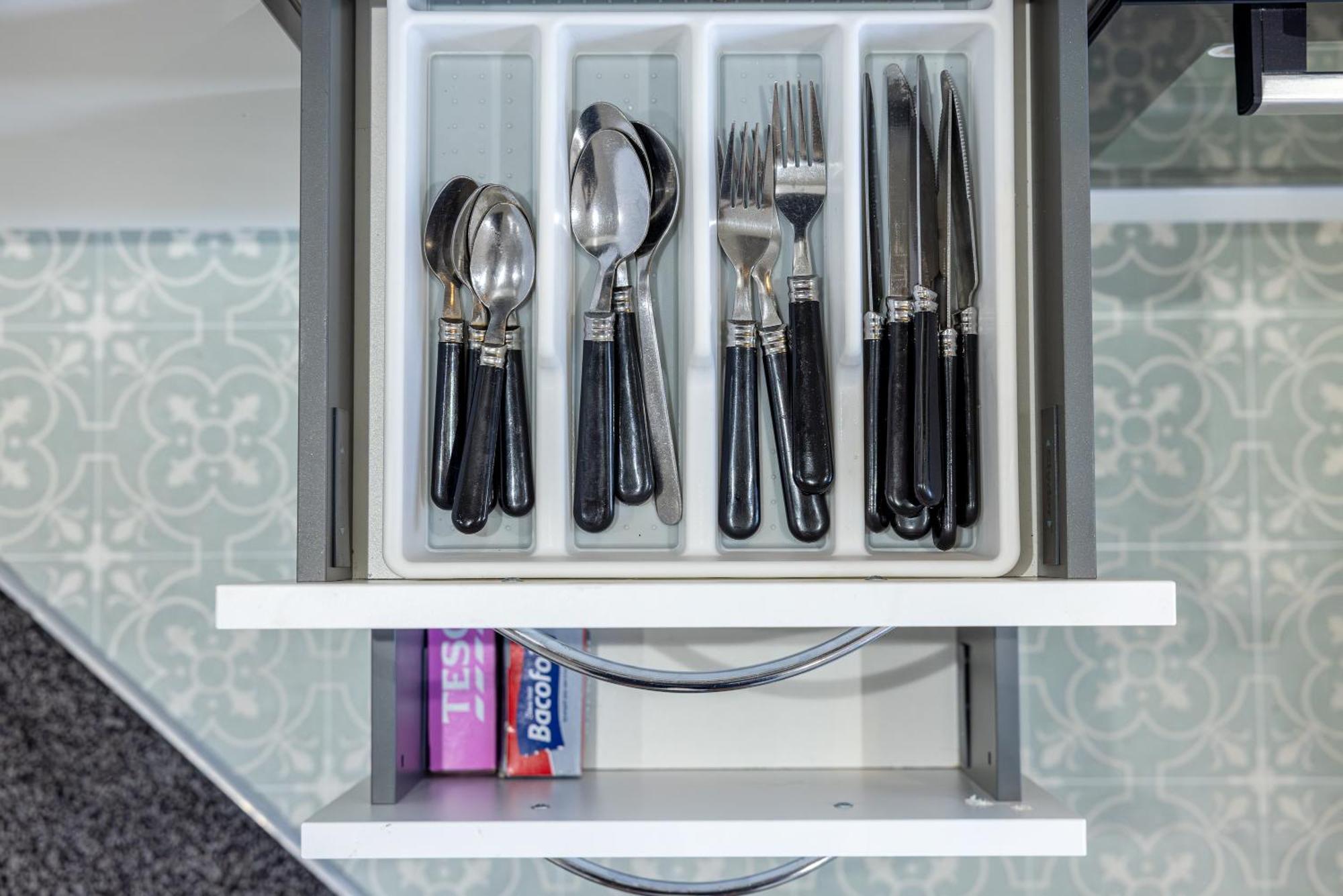 Rnm - Upgraded Business Stay For Travelling Contractors, All Amenities, Private Access Entire Place, Kitchen & Washroom, Smart Tv, Easy Access, Parking Nearby Cradley Heath Kültér fotó
